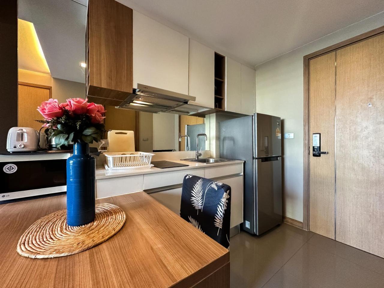 Stylish Premier 1br - Ultra Fast Wifi - Bts Nana Apartment Bangkok