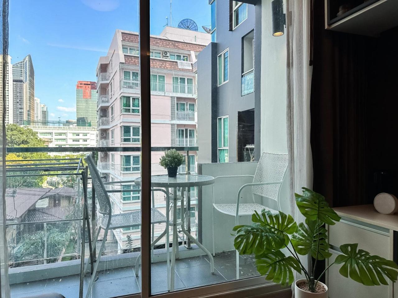 Stylish Premier 1br - Ultra Fast Wifi - Bts Nana Pangsapuri